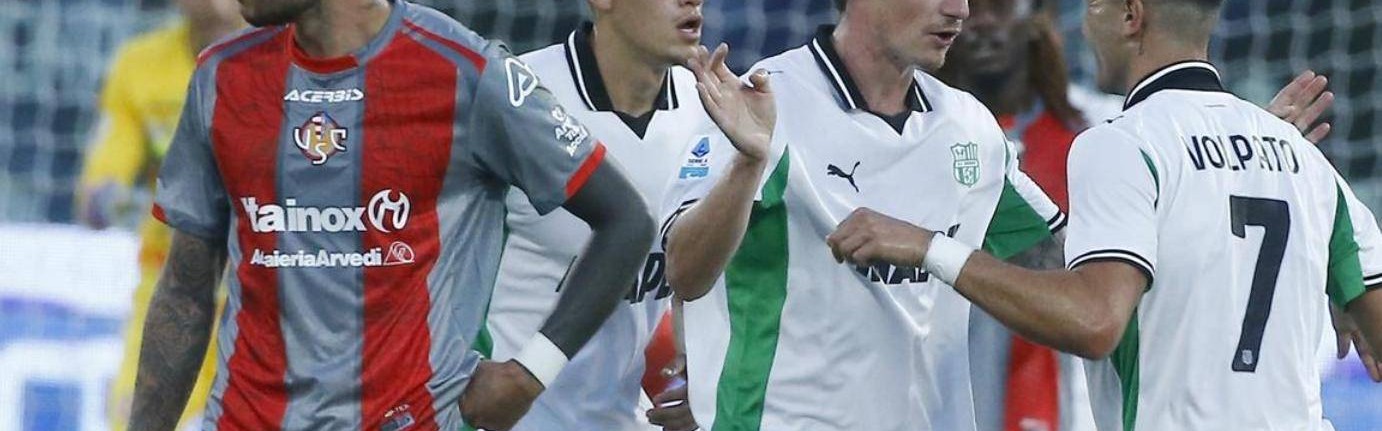 一场3-2上演极限绝杀，升班马极限绝杀，登顶意甲积分榜榜首